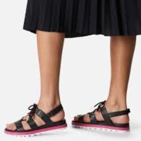 Sorel Roaming Lace Sandals Leather Straps Black Punch Pink Size 7.5 NEW - Picture 1 of 8